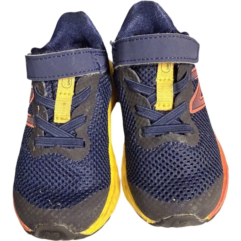 New Balance Toddler Boys Navy Orange Sneakers Tennis Shows Size 6 Walking